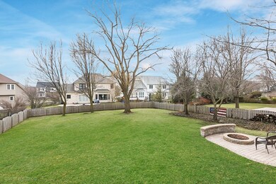 2308 Holstein Ct, Naperville, IL 60564 - photo 3