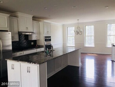 25016 Cambremer Square, Chantilly, VA 20152 - photo 2