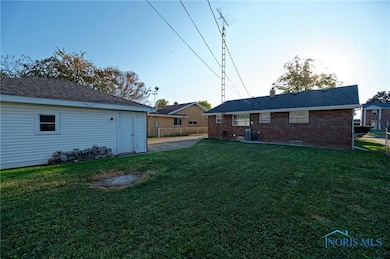 4422 283rd St, Toledo, OH 43611 - photo 4