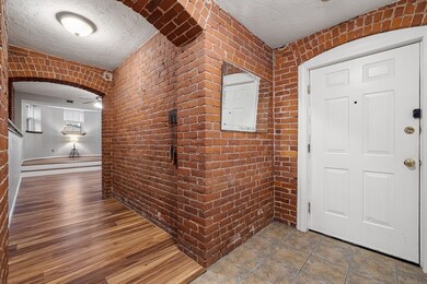 321 Plantation St unit G3, Worcester, MA 01604 - photo 6