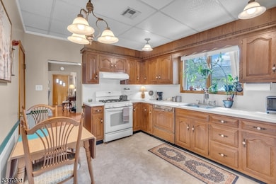 1612 W Camplain Rd, Manville, NJ 08835 - photo 7