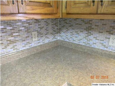 LOVELY TILE BACK SPLASH.
