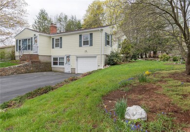 10 Roger Williams Dr, Greenville, RI 02828 - photo 5