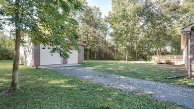 115 Shady Ln, Shelbyville, TN 37160 - photo 3