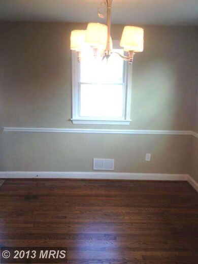 2104 Colebrooke Dr, Temple Hills, MD 20748 - photo 6