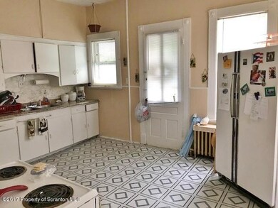 443 445 Colfax Ave, Scranton, PA 18510 - photo 4