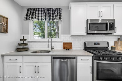 24 Chain Blvd, Bayville, NJ 08721 - photo 6