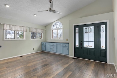 525 Arrowhead Ln, Litchfield, IL 62056 - photo 7