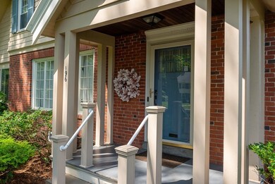 196 Laurel St, Longmeadow, MA 01106 - photo 3