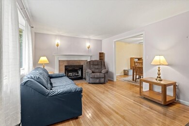 96 Spring St, Walpole, MA 02081 - photo 5