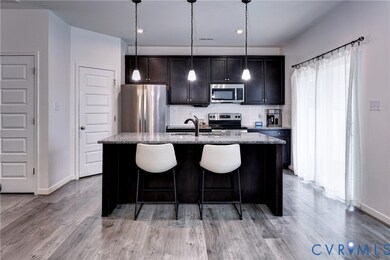 7713 Leeds Castle Ln, New Kent, VA 23124 - photo 5