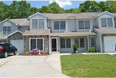 27 Barry Dr, Mantua, NJ 08051 - photo 2