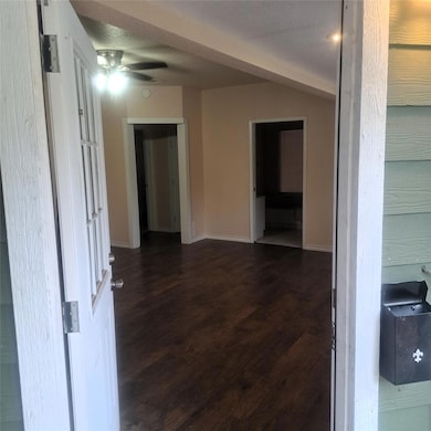 397 Lacy Dr unit B, Elgin, TX 78621 - photo 7