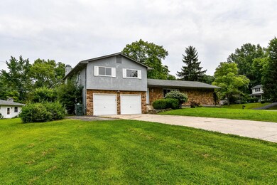 1030 Plum Ridge, Columbus, OH 43213 - photo 3