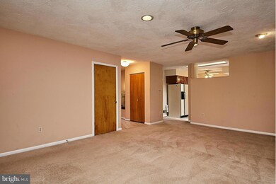 8580 Custer Ct, Manassas, VA 20112 - photo 5