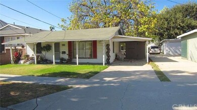 Front unit - 1 bedroom/1 bath