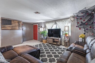 2505 E Piute Ave-7
