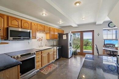 6401 Muleshoe Bend Trail, Marble Falls, TX 78654 - photo 5