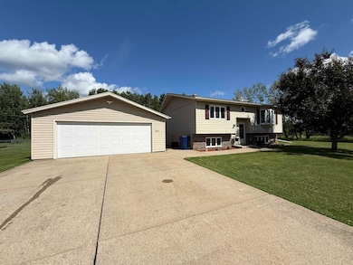 3830 6th Ave W, Hibbing, MN 55746 - photo 2