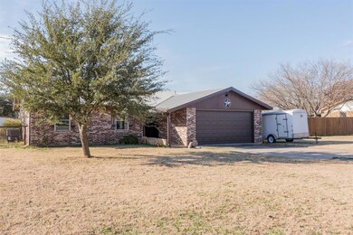 617 Sunset Dr, Azle, TX 76020 - photo 2