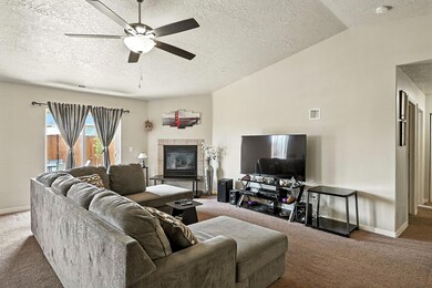253 N 4300 W-14