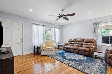 5609 Diane Ct, Mobile, AL 36618 - photo 3