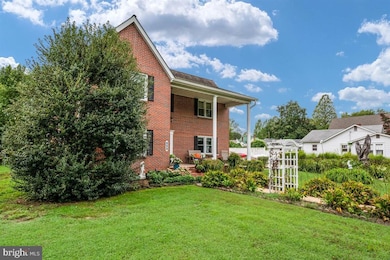 215 Steamboat Ave, Queenstown, MD 21658 - photo 4