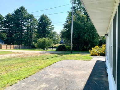 5 Back Yard Step out of your home and en