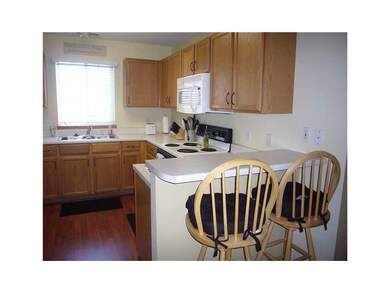 Kitchen. Lots of cabinets and counter space and al