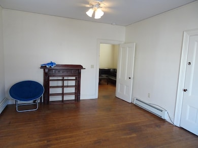 37 Pratt St, Allston, MA 02134 - photo 2