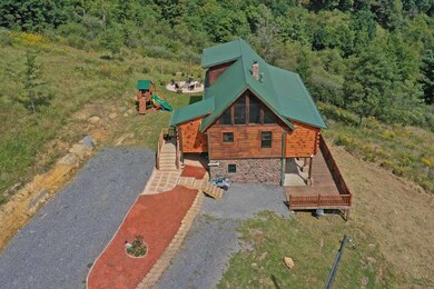 386 Hatfield Lane _0004