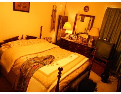 19 Harlem St, Dorchester, MA 02121 - photo 5