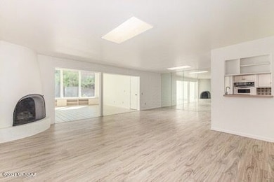 10260 N Valle Del Oro Dr, Tucson, AZ 85737 - photo 5