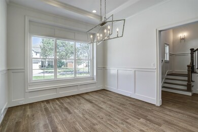 1707 Cheshire Ln, Houston, TX 77018 - photo 3