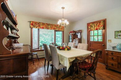 1121 N Waverly Rd, Lansing, MI 48917 - photo 6