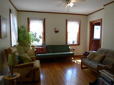16 Harkness St, Providence, RI 02909 - photo 4