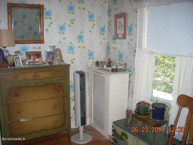 bedroom2