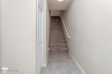 08-Front entry_IMG_9192