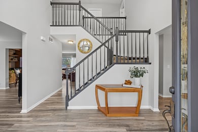 1801 Arbordale Ln, Algonquin, IL 60102 - photo 2