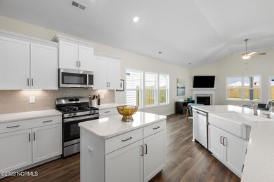Meadowgrove6144-4kitBrad-AudraL33A8715-C