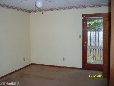 1st Bedroom.