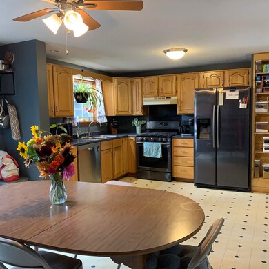 17 Davis Blvd, Rochester, NH 03868 - photo 4