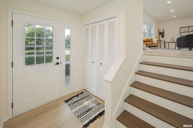 2319 Salem Ct, Bettendorf, IA 52722 - photo 4