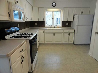 2921 Wellington Rd, Erie, PA 16506 - photo 6