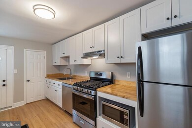 1026 N Dupont St, Wilmington, DE 19805 - photo 7