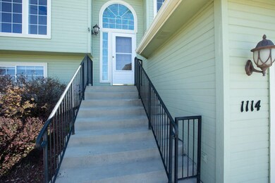 1114 N Fox Ridge Rd, Medical Lake, WA 99022 - photo 2