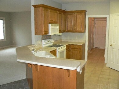 9610 Trellis Cove, Fort Wayne, IN 46835 - photo 7