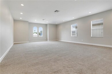Huge Bonus room