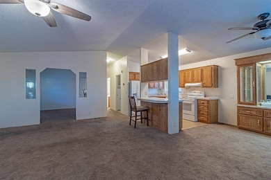 143 Le Arta Dr, Henderson, NV 89074 - photo 4