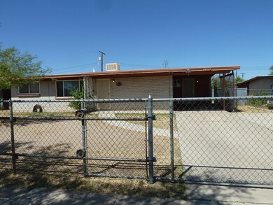 Secured Front Yard